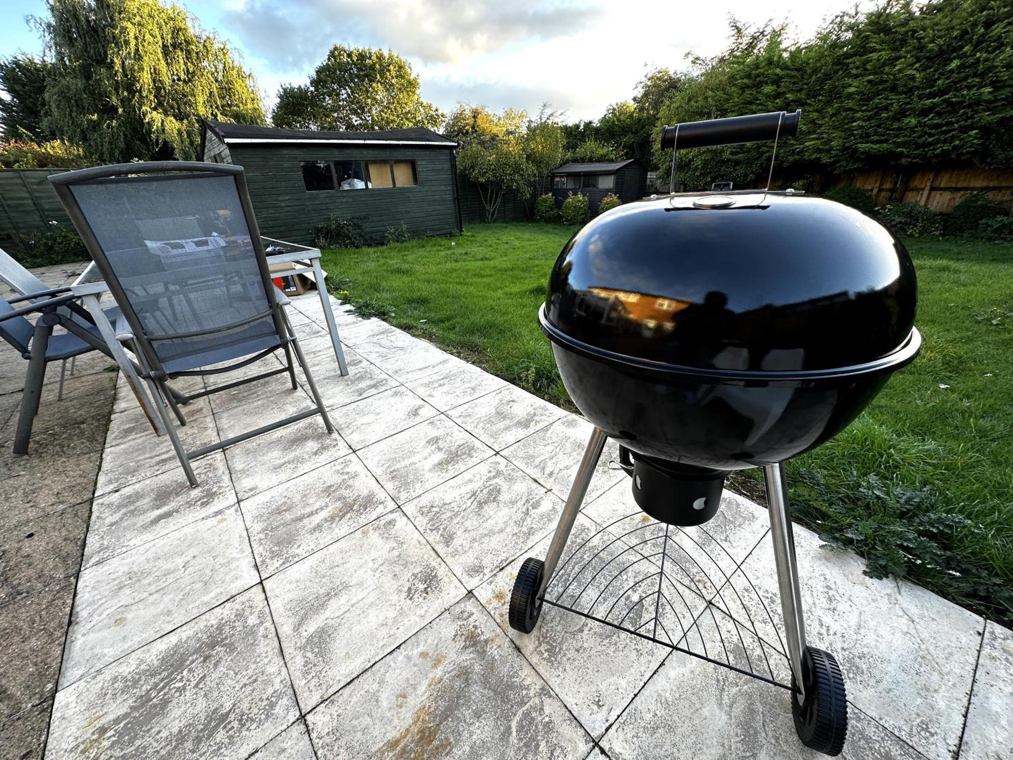 Kennedy Villa - 5 Bedroom House With Hot Tub, Wifi, Free Parkings, Close To Bicester Village ภายนอก รูปภาพ